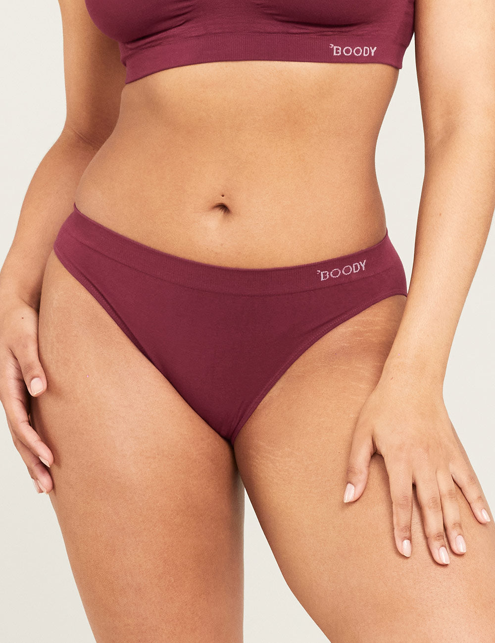 B01000_PLUM_Classic Bikini_1.jpg