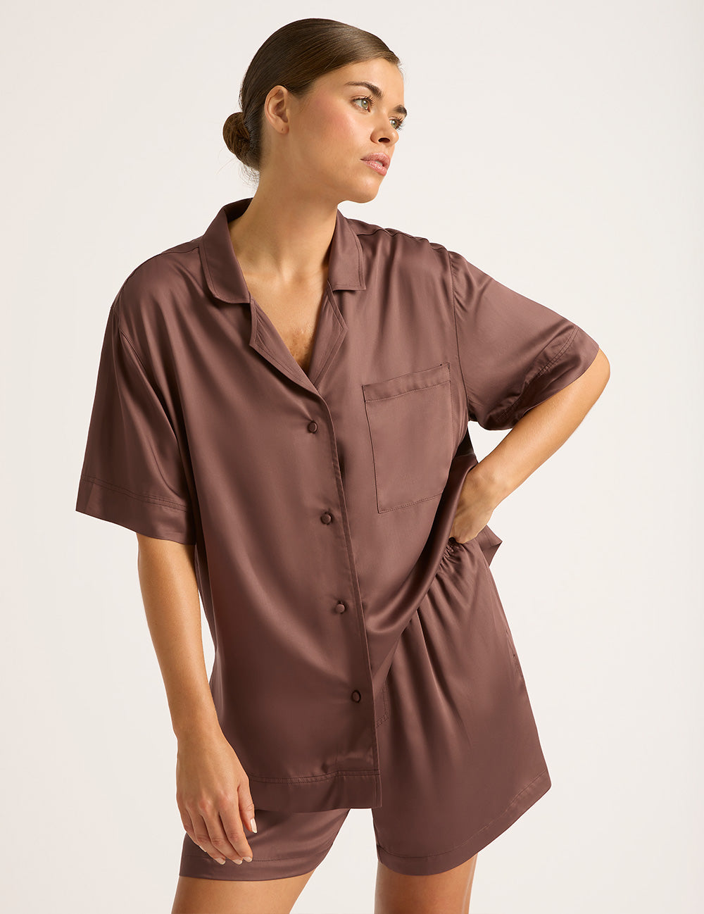 Vegan Silk Short Sleeve Shirt - Garnet