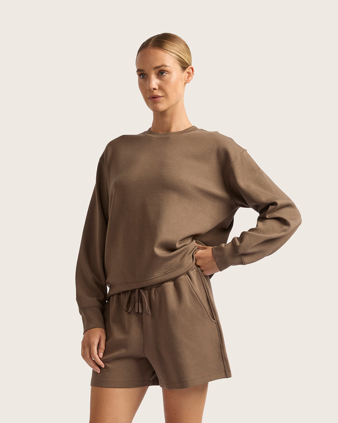 Women's Crew Neck Sweater - Oyster