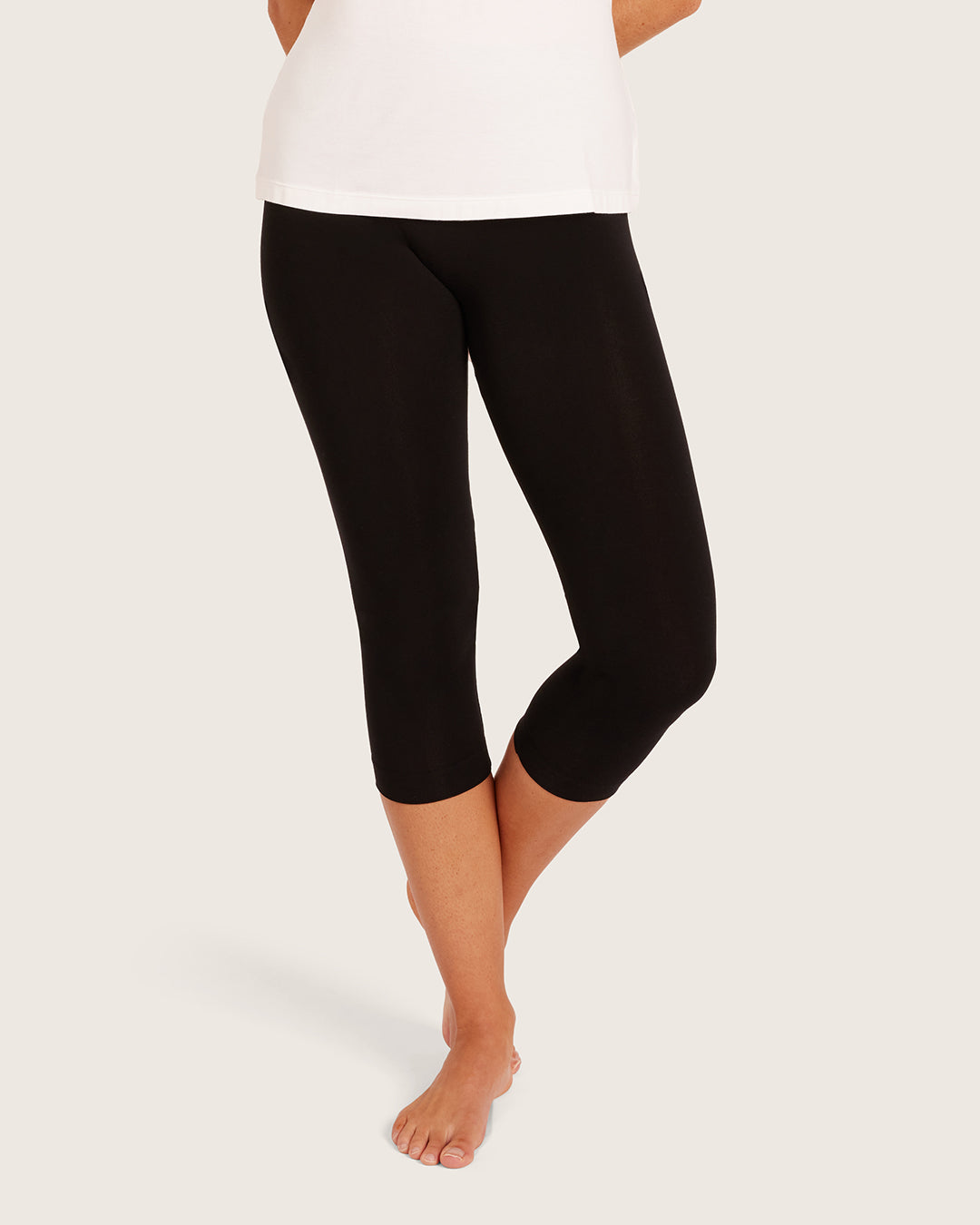Base Layer 3/4 Leggings - Black