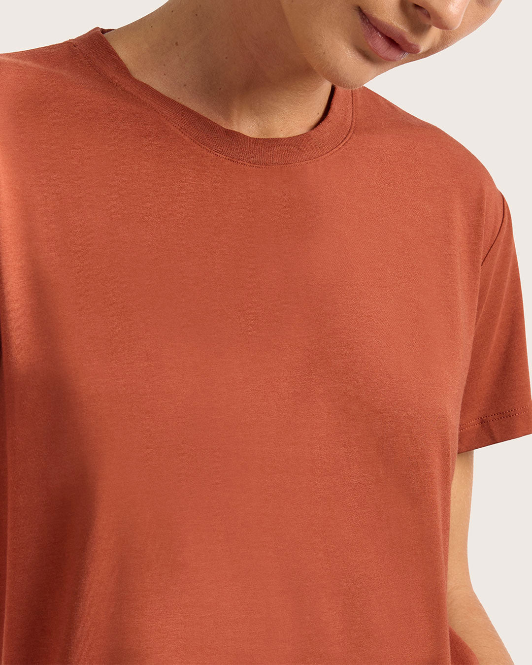 Women's Classic Crew Neck T-Shirt - Rust