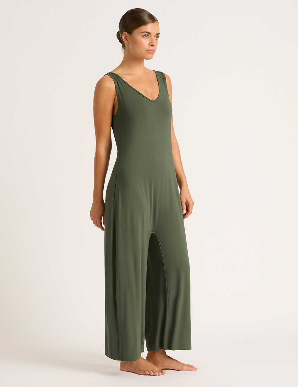 B10911_MOSS_Long Jumpsuit_4_v2.jpg