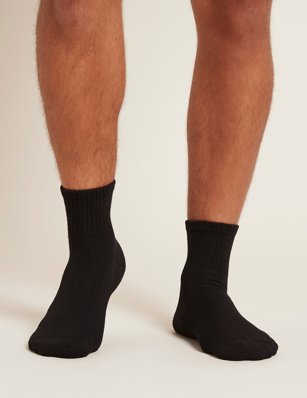 BS028_BLACK_Men's Cushioned Quarter Crew Socks_1.jpg