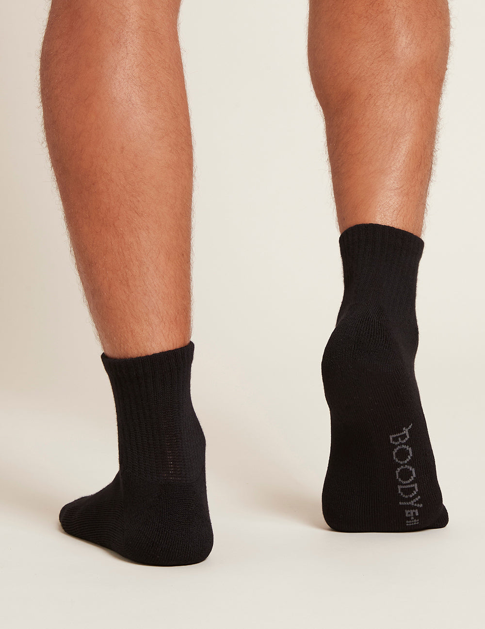 BS028_BLACK_Men's Cushioned Quarter Crew Socks_3.jpg