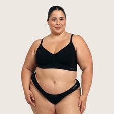 Model's Headshot - Liz Hayez