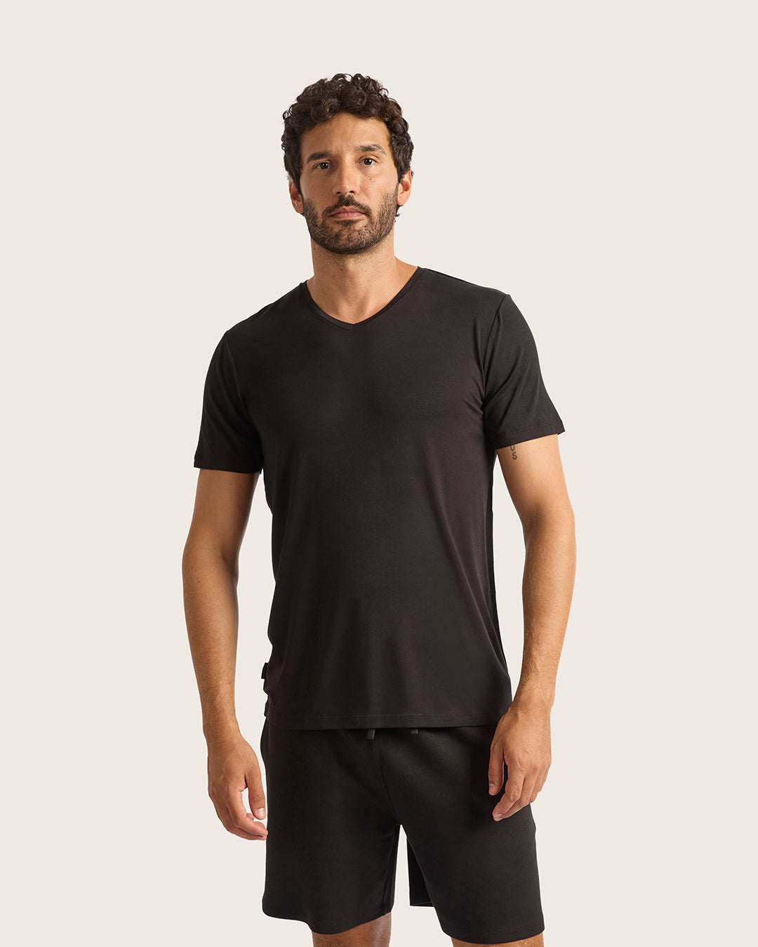 Men's Bamboo Base Layer V-Neck T-Shirt in Black – Boody US