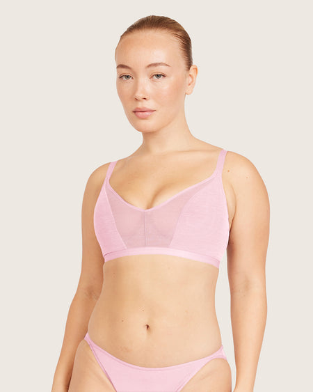 Model's Photo - 