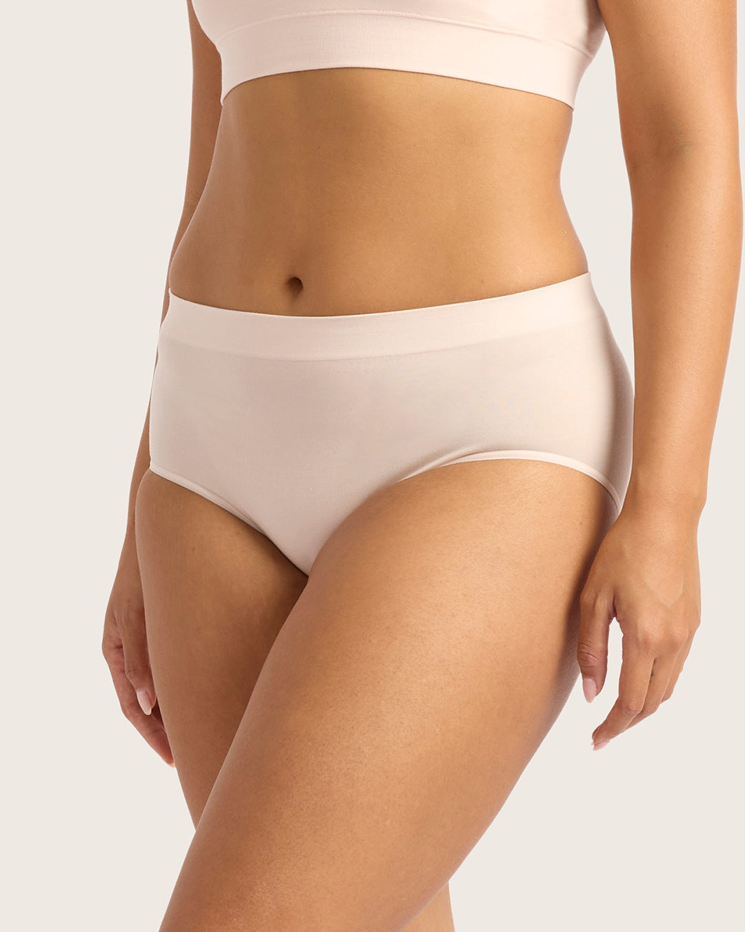 LYOLYTE Full Low Leg Briefs - Powder Pink