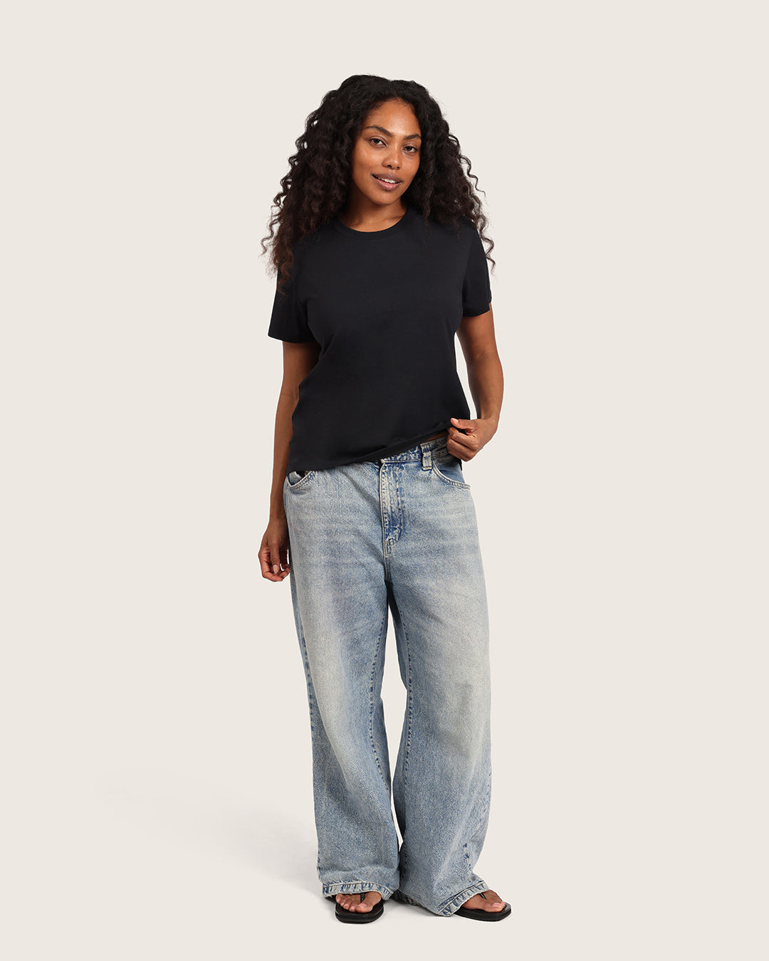 Women's Bamboo Classic Crew Neck T-Shirt in Black – Boody US