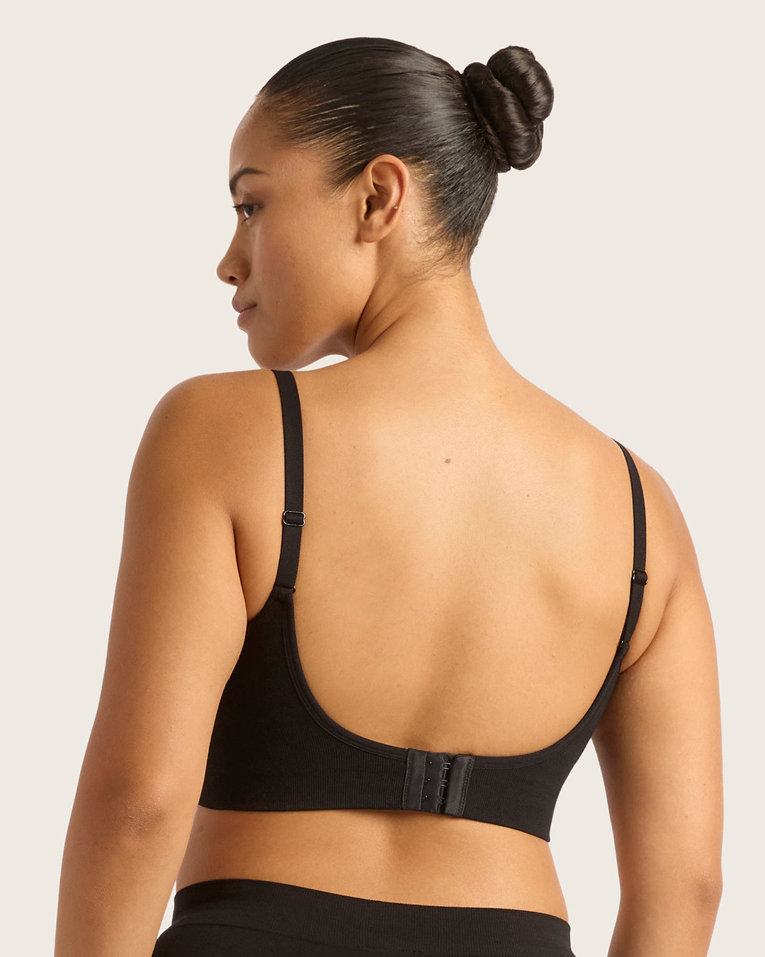 Wireless Low Back Bra - Black