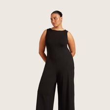 Model's Headshot - Caitlin Murphy