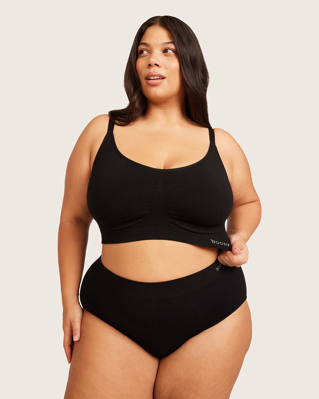 Full Bust Wireless Bra - Black