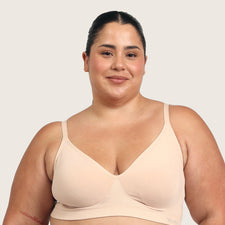 Model's Headshot - Liz Hayez