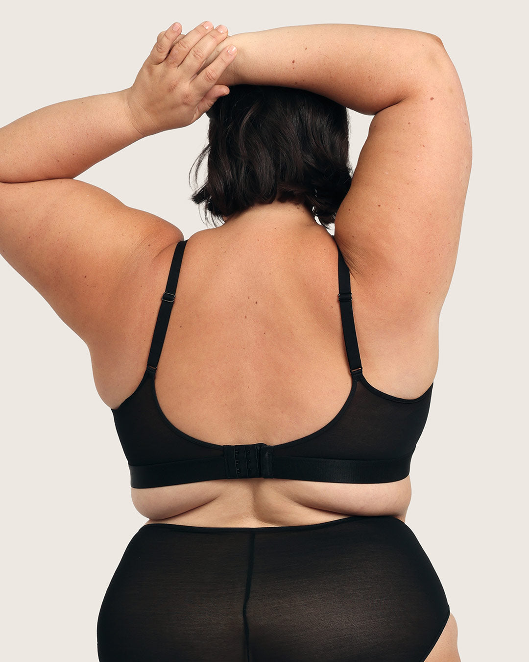 FreeMesh Full Bust Wireless Bra - Black