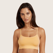 Model's Headshot - Kushi Leggo