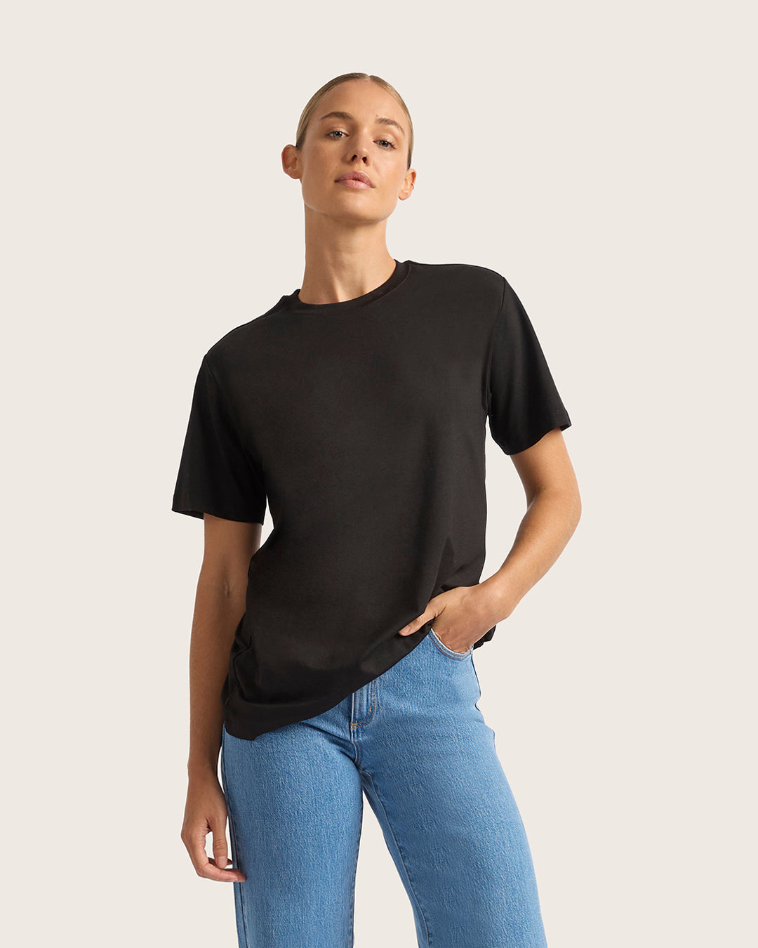 Women's Bamboo Classic Crew Neck T-Shirt in Black – Boody US