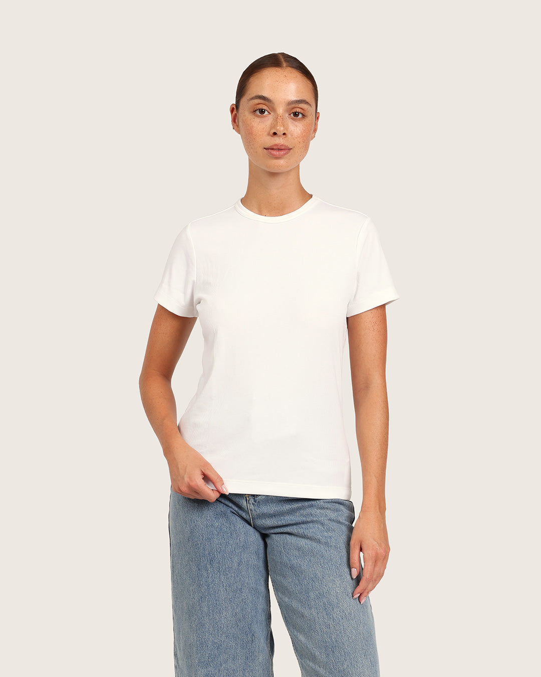 Bubbles - 【MELT THE LADY】 M crew neck T-shirt ホワイト Women's Bamboo Ribbed Crew Neck T-Shirt in White – Boody US