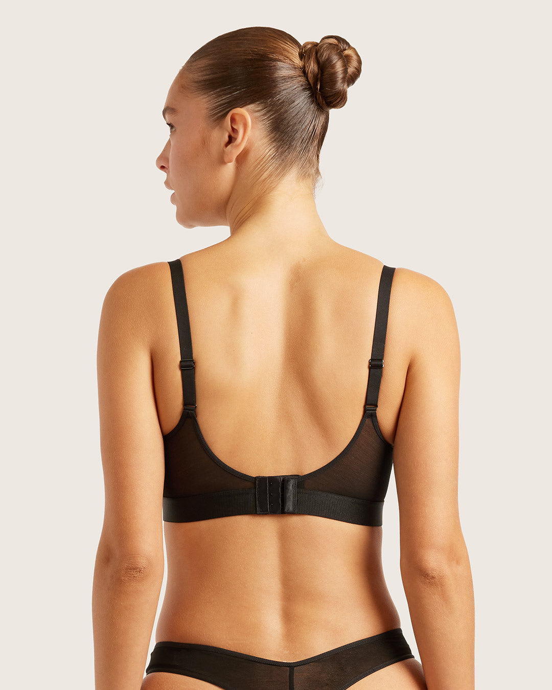 FreeMesh Full Bust Wireless Bra - Black