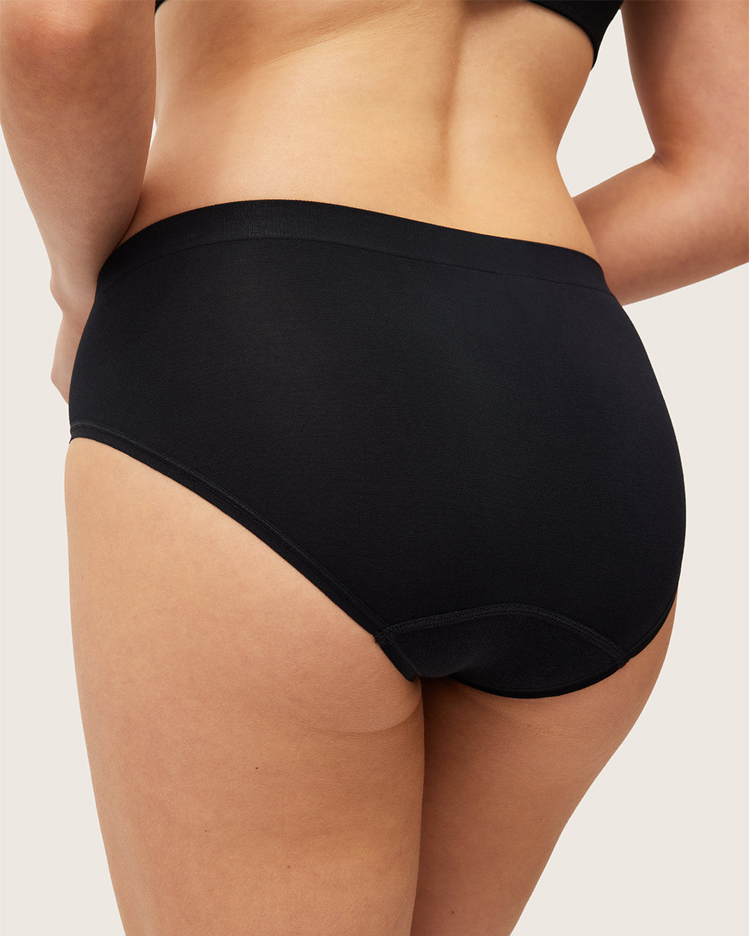 UltraLyte Midi Briefs - Black