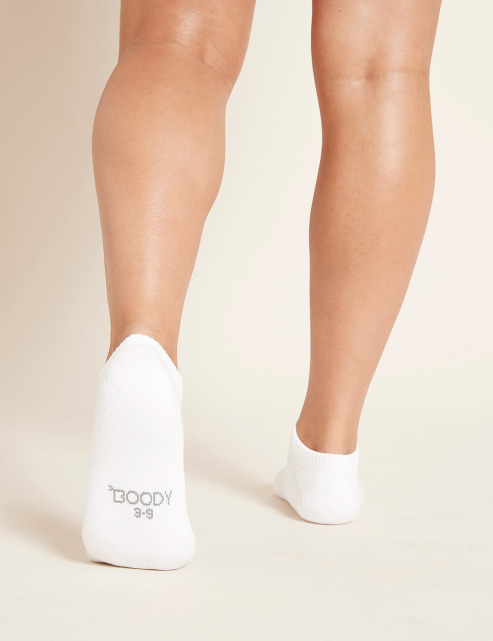 Boody Women's Low Cut Cushioned Sneaker Socks White Back